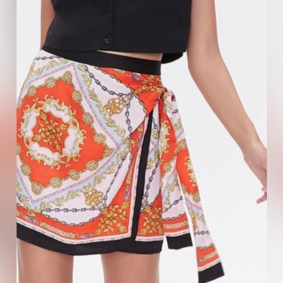 Forever 21 Other - Beach silky cover up bottom
Piece Sz.M bnwt